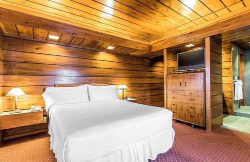 Johnson Hotel | Inn at the Mill, an Ascend Collection Hotel