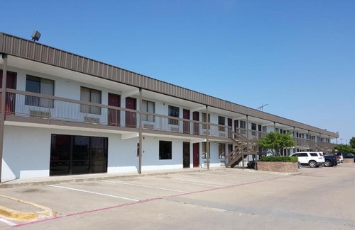 Rockwall Hotel | Inn Of Rockwall