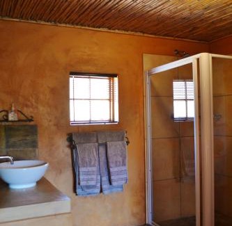 Grabouw House | Inn On Highlands