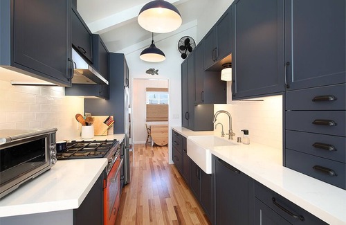 Laguna Beach Cottage | Inn Through the Orange Door - Laguna Village cottage