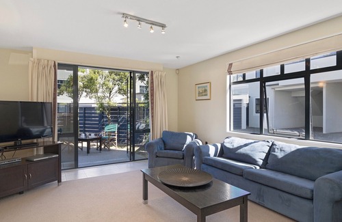 Christchurch City Centre Cottage | Inner City Sanctuary