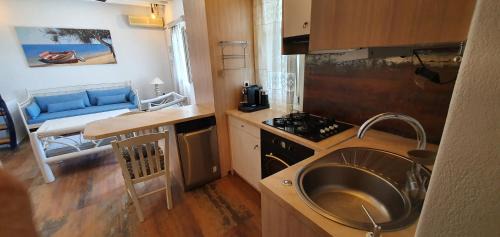 Vathi House | inos house