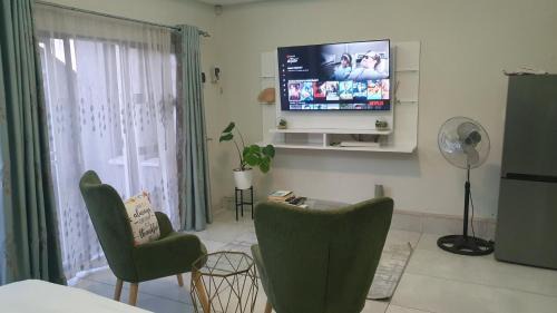 Edenvale House | Inspire Cottage near OR Tambo Airport & Greenstone