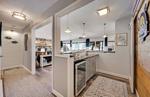 Ellison Bay Cottage | Insta-worthy Waterfront Cottage with Hot Tub