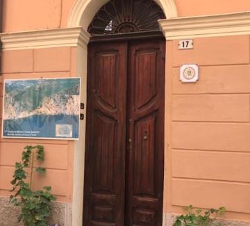 Iglesias Apartment | Insulanima