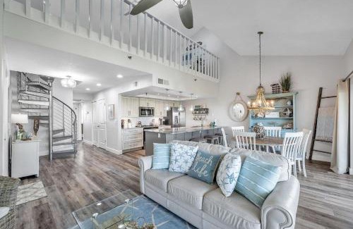 Indian Shores Apartment | Intercoastal #203