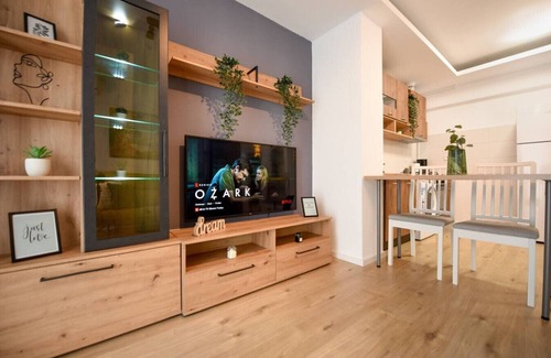 Sector 2 Apartment | INTO THE FOREST | Relaxing 1BR Apt