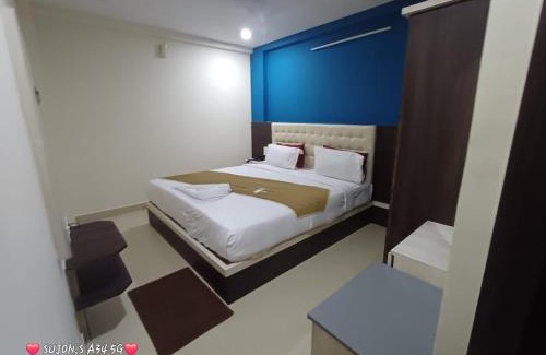 Sadduguntepalya Hotel | Intoruist Palace
