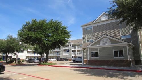 South Arlington Hotel | InTown Suites Extended Stay Arlington TX – South