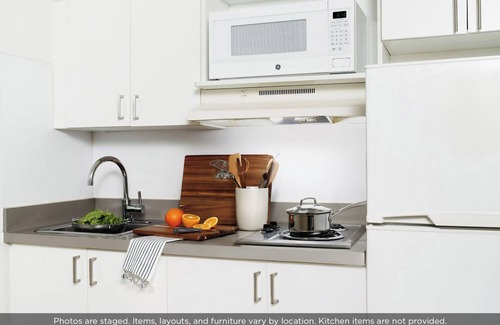 Villas Hotel | InTown Suites Extended Stay Fort Myers