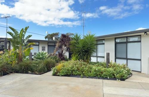 Kingscote Apartment | Investigator Beach Breeze Apartments U3