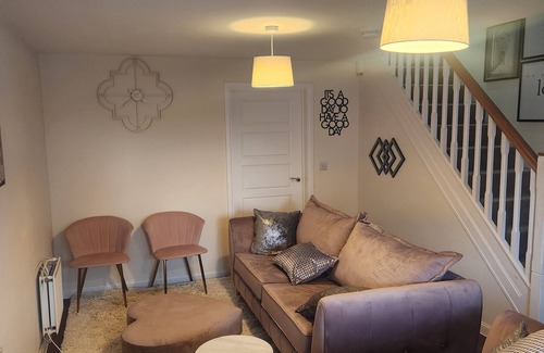 Wolverhampton House | Inviting 1-bed House in Wolverhampton