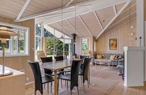 Vemb House | Inviting cottage with large indoor pool.