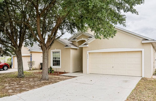 Sunset Ridge House | Inviting home near Disney with private pool, patio, gas grill & game area