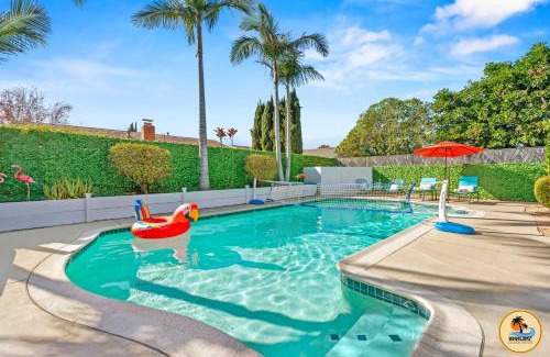 San Carlos House | Inviting Home with Mountain Views & Pool-Spa