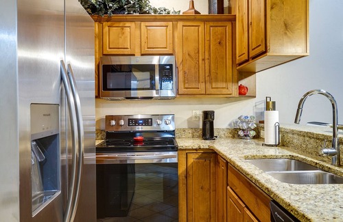 Mesilla Park Condo | Inviting Las Cruces Condo < 1 Mi to Mesilla Plaza!