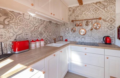 Nagysaroslak House | Inviting vacation home in Burgenland.