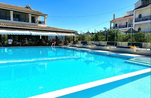 Ag. Georgios Hotel | IONIAN SUITES by Bruskos