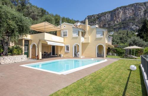 Lakones Apartment | Ionian Sun