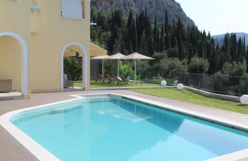 Lakones Apartment | Ionian Sun