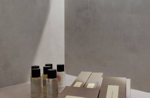 Paraga Hotel | IONIC Suites