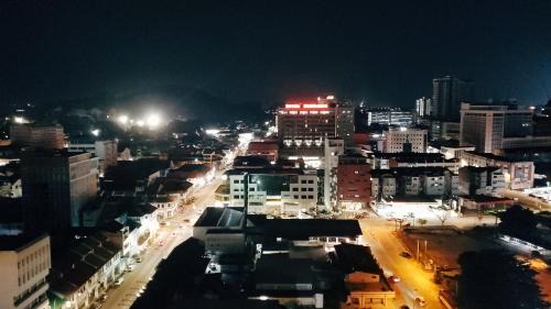 Taman Jubilee Apartment | Ipoh City Modern Homestay Octagon 5-6 pax Apartment Suite Free Parking by City Home Empire