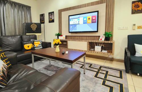 Taman Jubilee Apartment | Ipoh City Modern Homestay Octagon 5-6 pax Apartment Suite Free Parking by City Home Empire