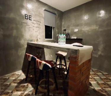 Taman Jubilee Apartment | Ipoh Zing Vale - Family & Couple Suite