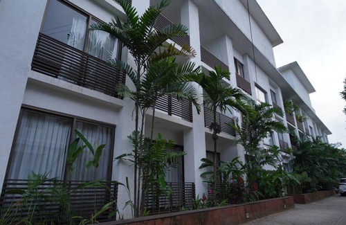 Nerul Apartment | Iris by Le Pension Stays