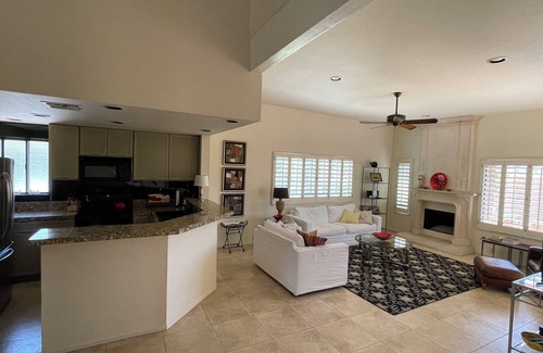 Palm Desert House | Ironwood Country Club 2 Bedroom with Spa and Mountain Views