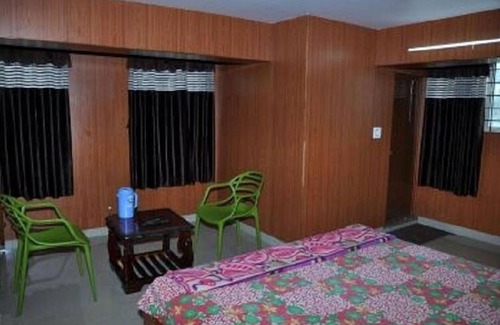 Chitradurga Hotel | Iroomz V.G.SComforts