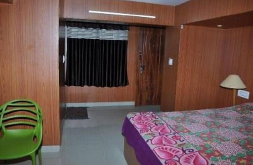 Chitradurga Hotel | Iroomz V.G.SComforts