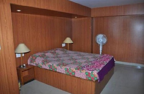 Chitradurga Hotel | Iroomz V.G.SComforts