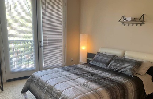 Lake Forest Apartment | Irvine Spectrum | Pool & Spa