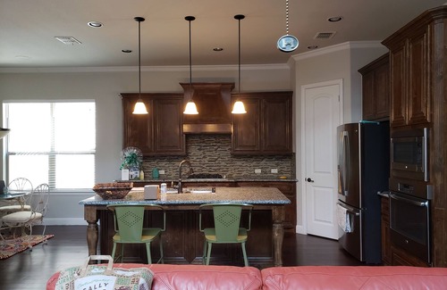 Irving House | Irving Oasis