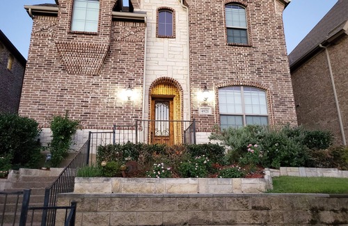 Irving House | Irving Oasis