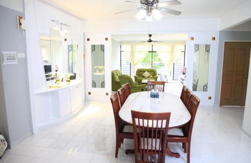 Downtown George Town Apartment | Isabella Villa George Town Penang