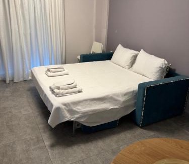 Nea Peramos Apartment | Isalos Suites