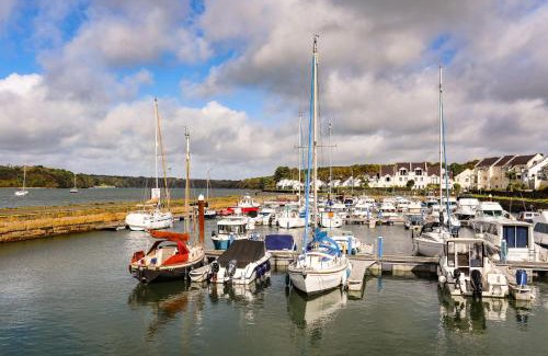 Y Felinheli House | Isgoed