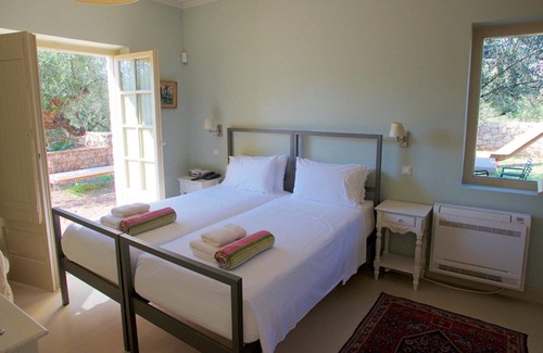 Kardamyli Villa | ISholidays Kardamyli Liodentra Estate