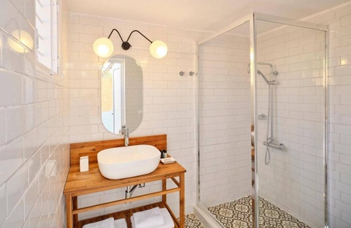 Psathi Villa | ISholidays Kimolos Psathi Beach House