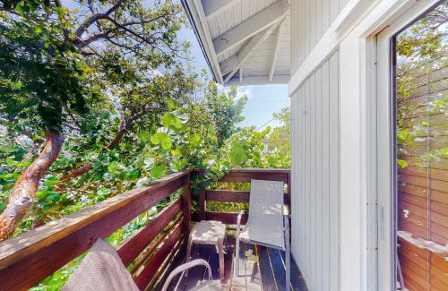 Marathon House | Isla Bella Villa