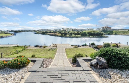 Nangkita House | Isla Bonita - Pet Friendly - Not Fully Fenced
