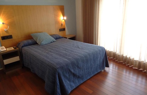 Fazouro Hotel | Isla Nova Hotel