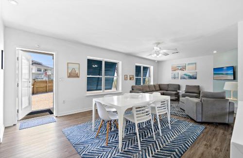Pensacola Beach House | Island Beach Bungalow