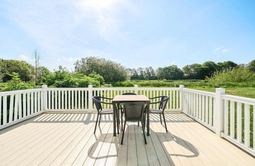 Hayling Island House | Island Breeze - Hayling Island