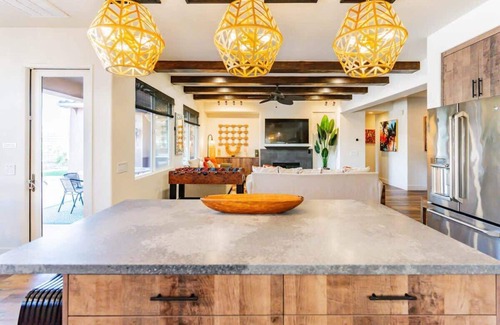 Terra Lago Villa | Island Breeze - Tiki Bar/Pool/Spa/Sleeps 10