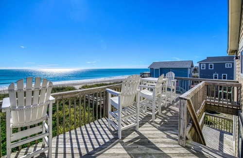 Ocean Ridge House | Island Gamble - Oceanfront Cottage