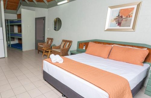 Nelly Bay Resort | Island Leisure Resort