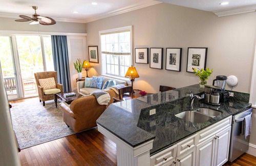 Dunmore Town Villa | Island Paradise-Luxury Two-Story, 2 BR, 2 Bath Villa Steps from Pink Sands Beach